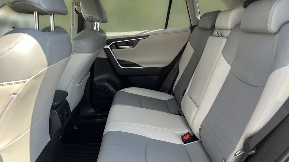 TOYOTA RAV4 RAV4 2.5 Hybrid Executive 4x4