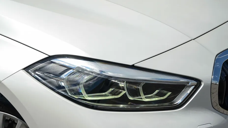 BMW Seria 1 118i Advantage aut