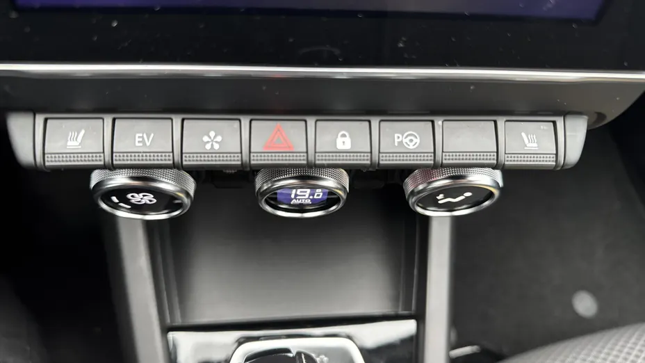 RENAULT Arkana Arkana 1.6 E-TECH Intens MMT