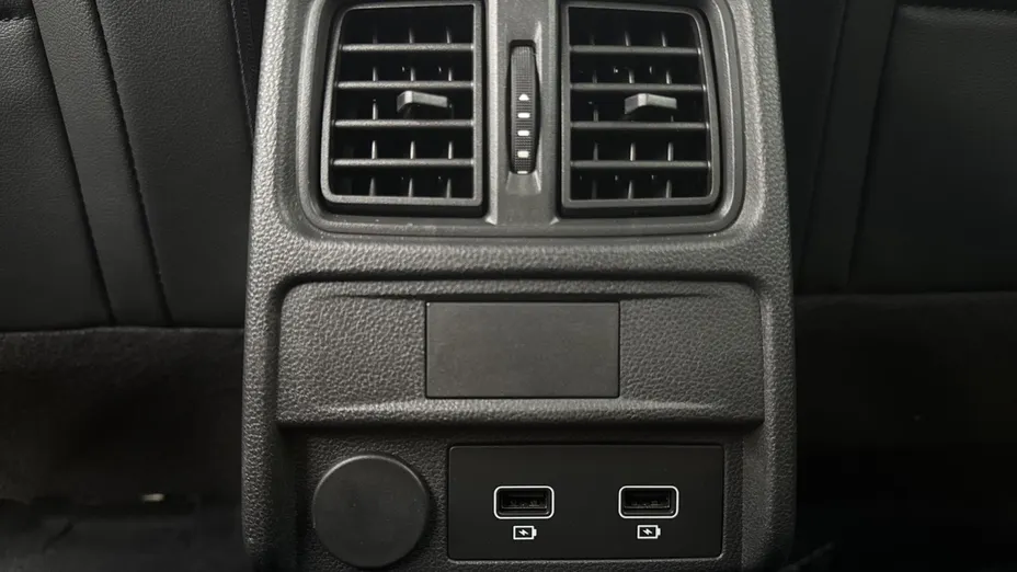 RENAULT Arkana Arkana 1.6 E-TECH Intens MMT