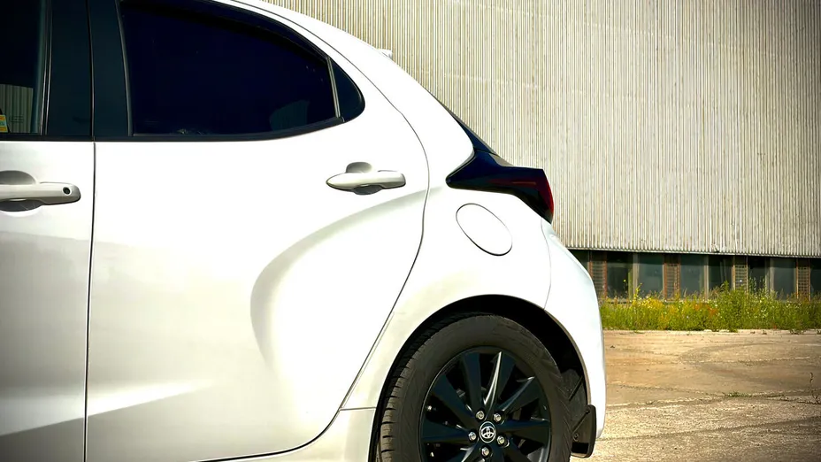 TOYOTA Yaris Yaris 1.0 Comfort