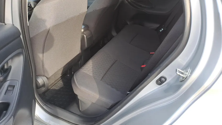 TOYOTA Yaris Yaris Hybrid 1.5 Comfort