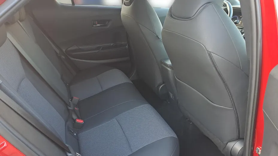 TOYOTA C-HR C-HR 1.8 Hybrid Executive