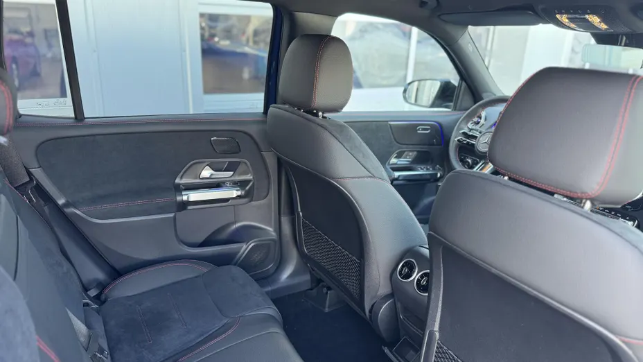 MERCEDES-BENZ GLB GLB 200 d 4-Matic AMG Line 8G-DCT Nowy