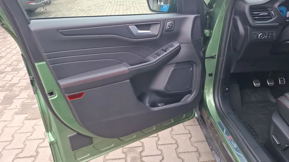FORD Kuga Kuga 1.5 EcoBoost FWD ST-Line X