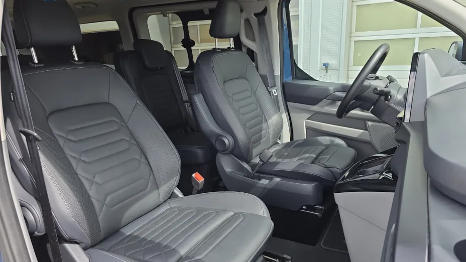 FORD Tourneo Custom Tourneo Custom 2.0 EcoBlue 320 AWD L2 Titanium aut