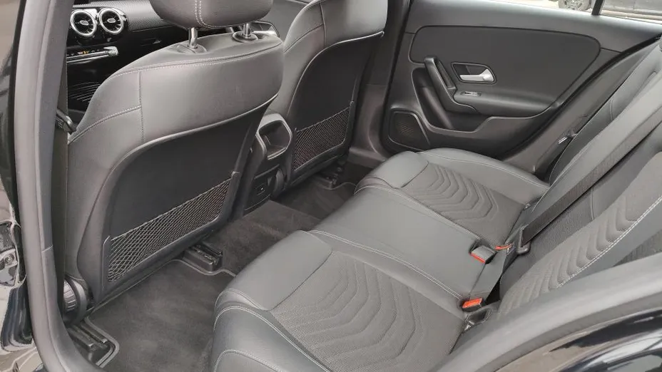 MERCEDES-BENZ A Klasa A 200 d Progressive 8G-DCT