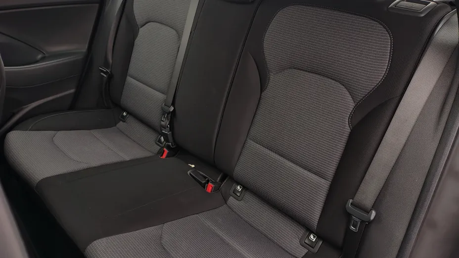 HYUNDAI i30 i30 1.5 DPI Classic +