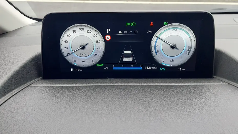 HYUNDAI Staria Staria 1.6 T-GDI HEV Smart VIP aut Nowy