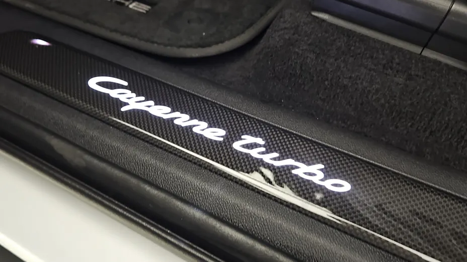 PORSCHE Cayenne Cayenne Turbo