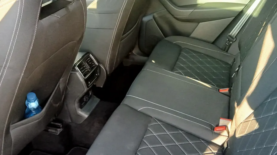 SKODA Karoq Karoq 2.0 TDI SCR 4x4 Sportline