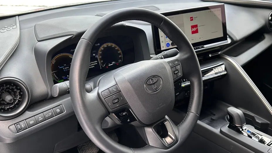 TOYOTA C-HR C-HR 2.0 PHEV Dynamic Force Executive