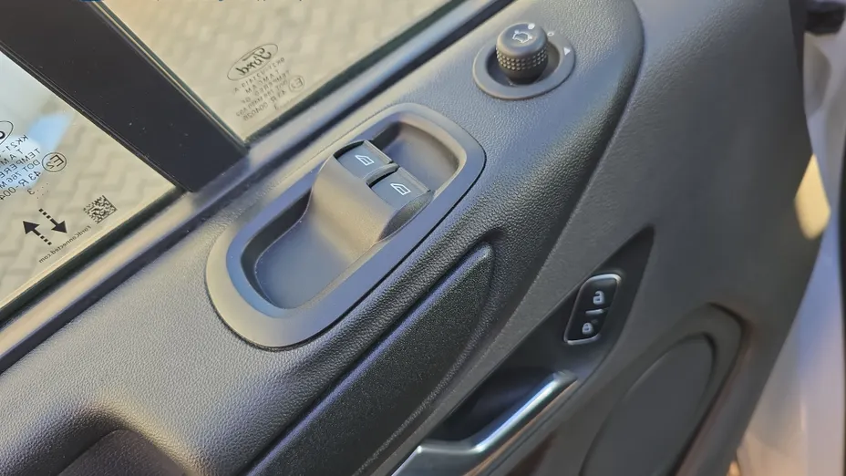 FORD Transit Custom Transit Custom Kombi 340 L2H1 Trend