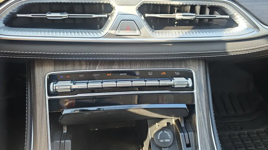 DFSK E5 E5 1.5  PHEV Prestige E-CVT Nowy