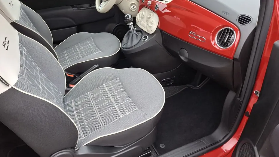 FIAT 500 500 1.2 8V Lounge Euro6