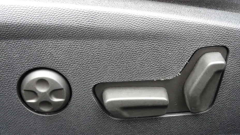 PEUGEOT 508 -