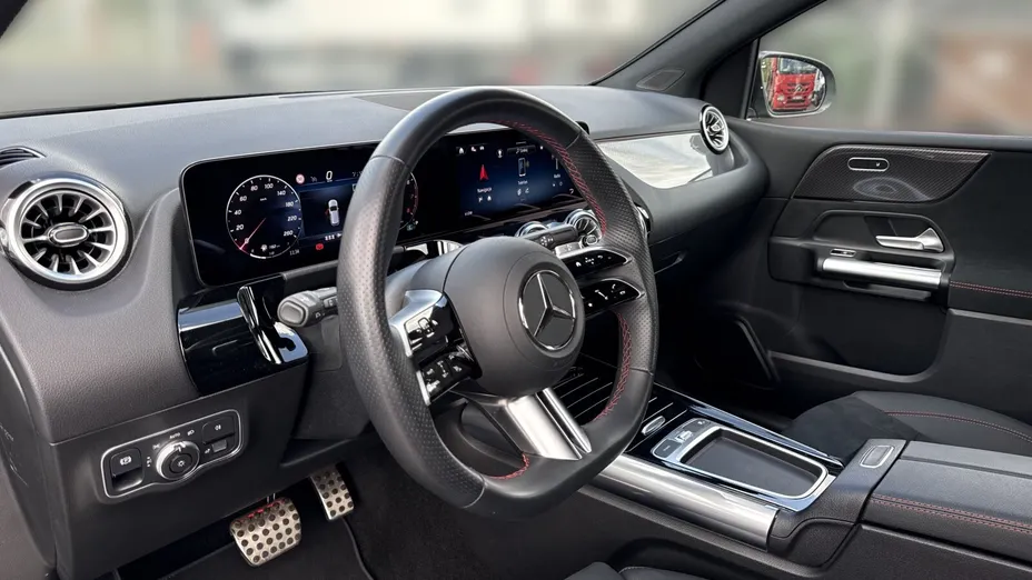 MERCEDES-BENZ B Klasa B 200 mHEV AMG Line 7G-DCT