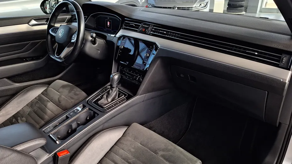 VOLKSWAGEN Passat Passat 2.0 TDI Elegance DSG