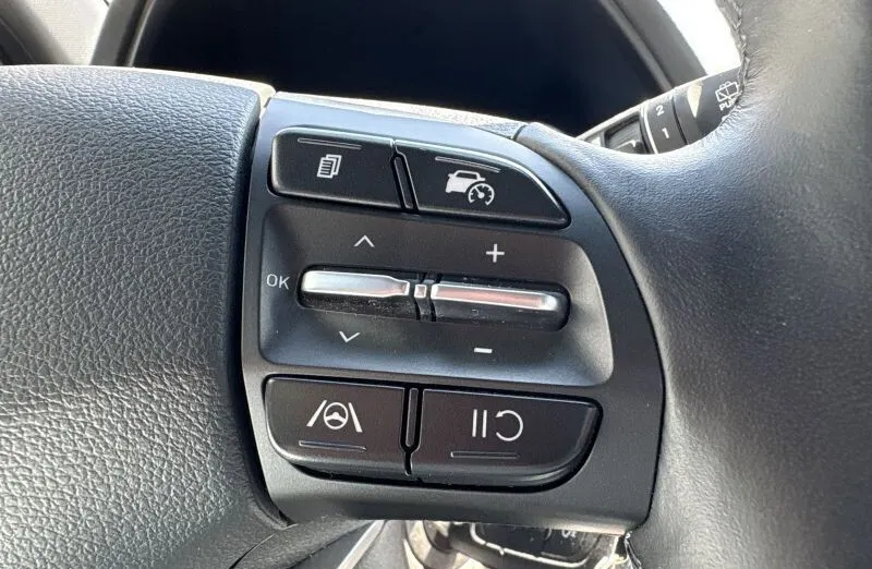 HYUNDAI i30 i30 1.5 T-GDI 48V Smart DCT