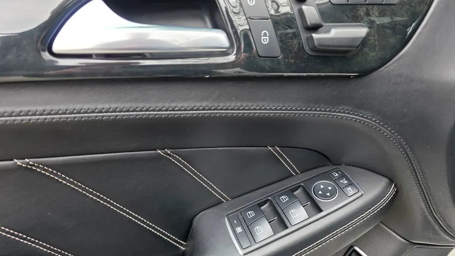 MERCEDES-BENZ ML ML 63 AMG 4-Matic