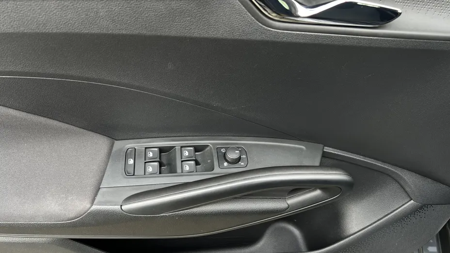 SKODA Fabia Fabia 1.0 TSI Selection DSG