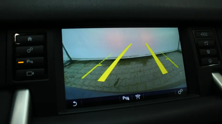 LAND ROVER Discovery Sport Discovery Sport 2.0 D180 SE aut