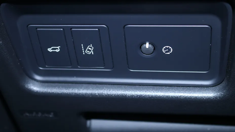 LAND ROVER Discovery Sport Discovery Sport 2.0 D180 SE aut