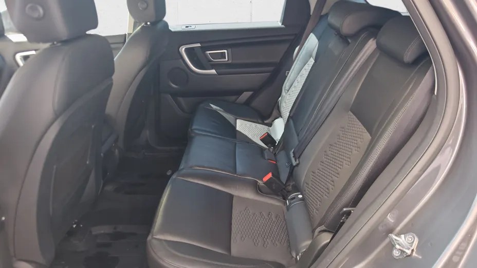 LAND ROVER Discovery Sport Discovery Sport 2.0 D180 SE aut