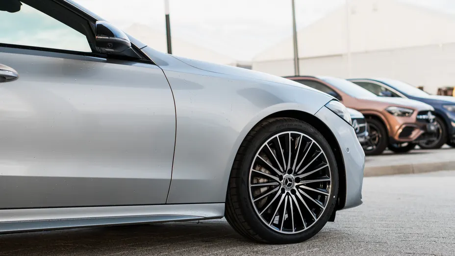 MERCEDES-BENZ C Klasa C 220 d mHEV 4-Matic AMG Nowy