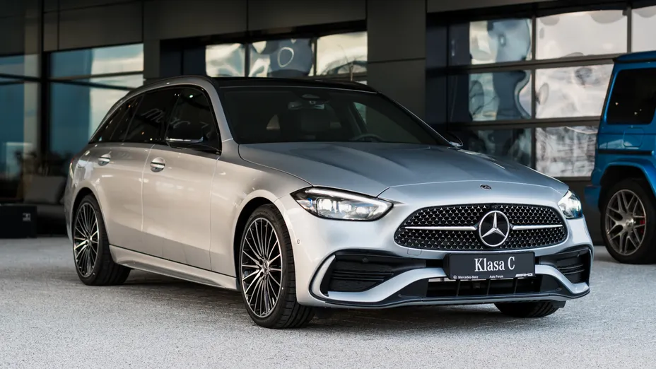 MERCEDES-BENZ C Klasa C 220 d mHEV 4-Matic AMG Nowy