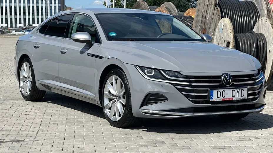 VOLKSWAGEN Arteon -