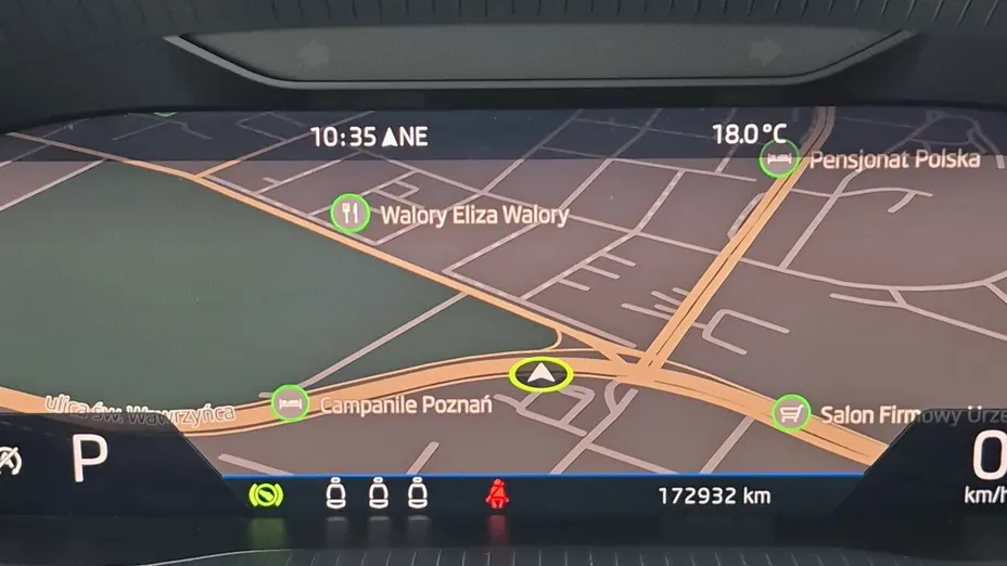 SKODA Superb -