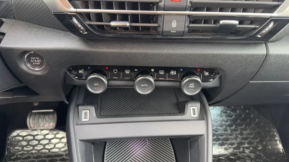 CITROEN C4 C4 1.2 PureTech Shine S&S EAT8