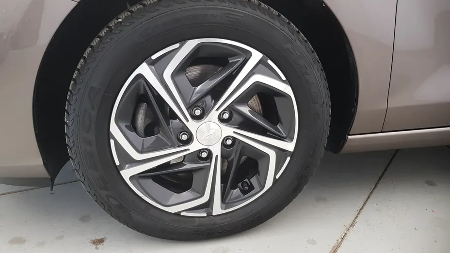 HYUNDAI i30 i30 1.5 DPI Comfort