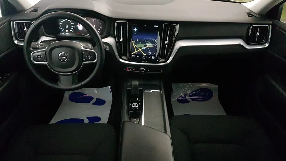 VOLVO V60 V60 B4 D Momentum Pro aut