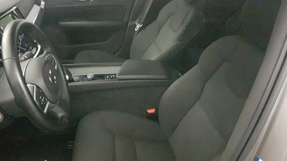 VOLVO V60 V60 B4 D Momentum Pro aut