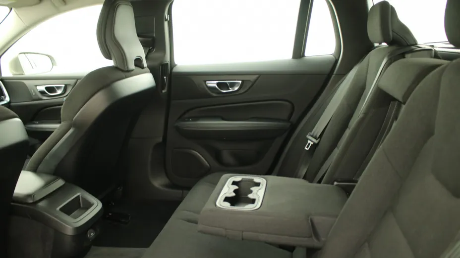 VOLVO V60 V60 B4 D Momentum Pro aut