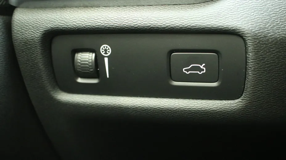 VOLVO V60 V60 B4 D Momentum Pro aut