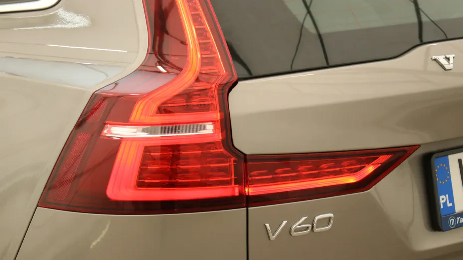VOLVO V60 V60 B4 D Momentum Pro aut