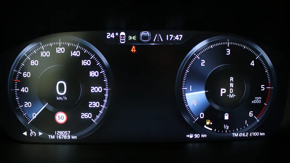 VOLVO V60 V60 B4 D Momentum Pro aut