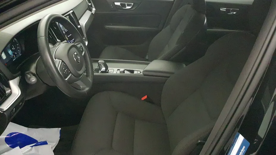 VOLVO V60 V60 B4 D Momentum Pro aut