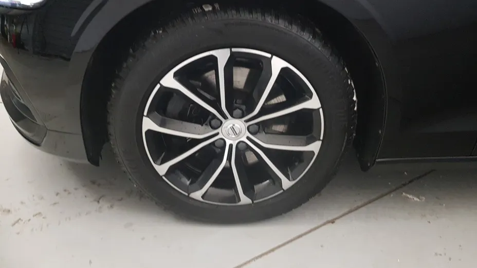 VOLVO V60 V60 B4 D Momentum Pro aut