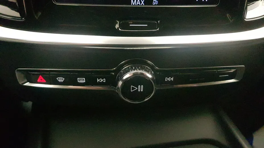 VOLVO V60 V60 B4 D Momentum Pro aut