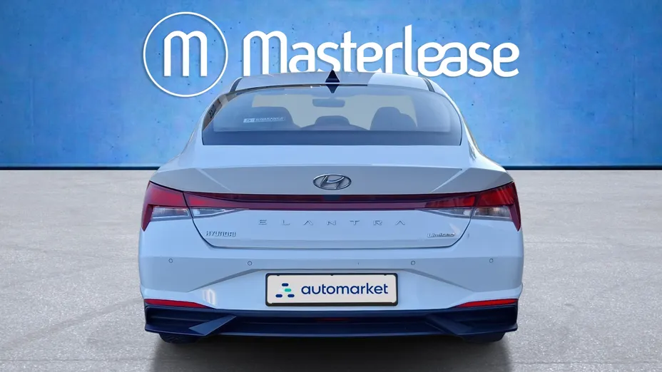 HYUNDAI Elantra Elantra 1.6 Modern