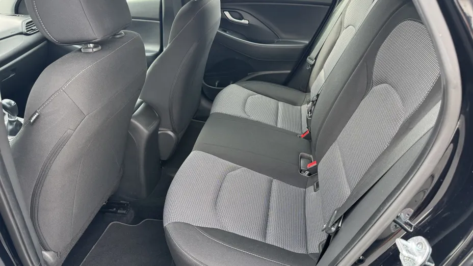 HYUNDAI i30 i30 1.4 Classic +