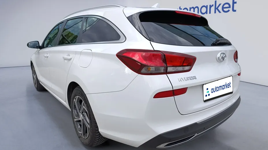 HYUNDAI i30 i30 1.0 T-GDI Smart