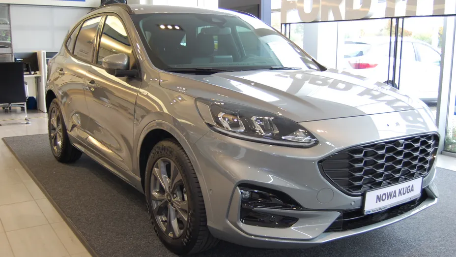 FORD Kuga Kuga 2.5P PHEV FWD ST-Line Nowy