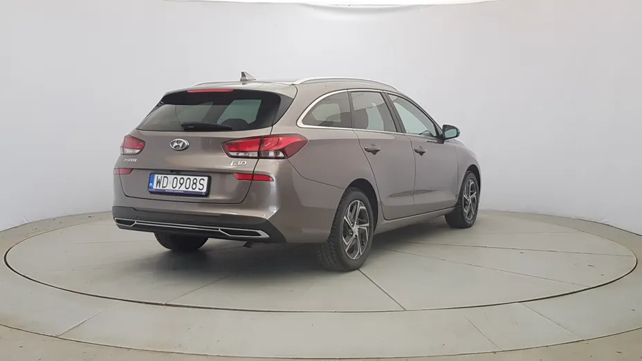 HYUNDAI i30 i30 1.5 DPI Comfort