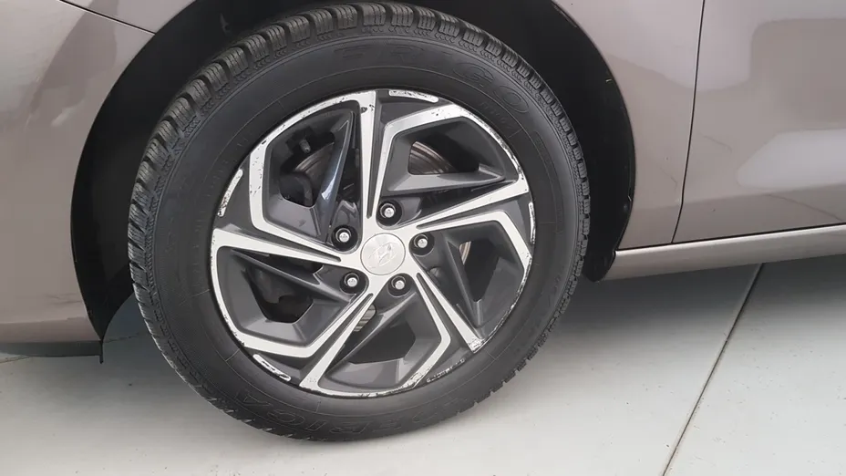 HYUNDAI i30 i30 1.5 DPI Comfort