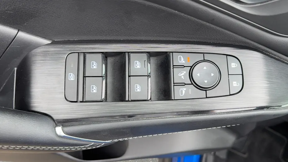 NISSAN Qashqai Qashqai 1.3 DIG-T mHEV N-Connecta Xtronic